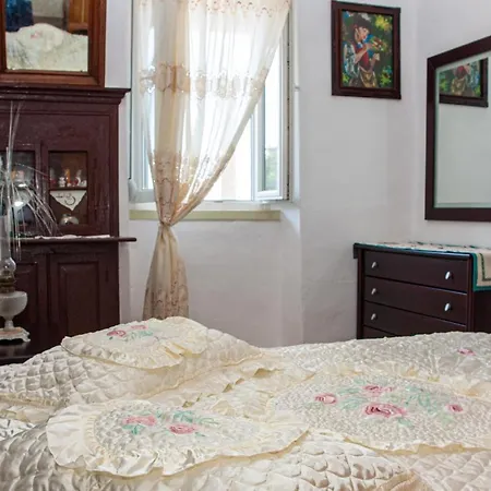 Anna's House Apartamento Glossa