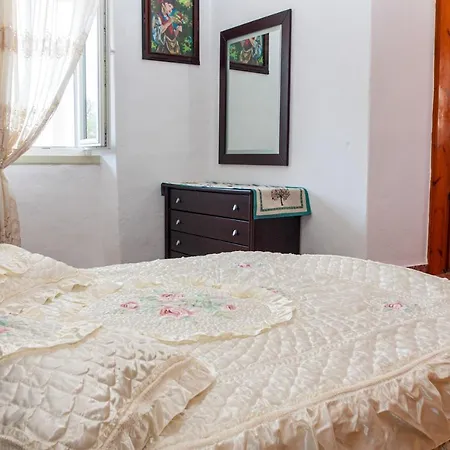 Anna's House Apartment Glossa