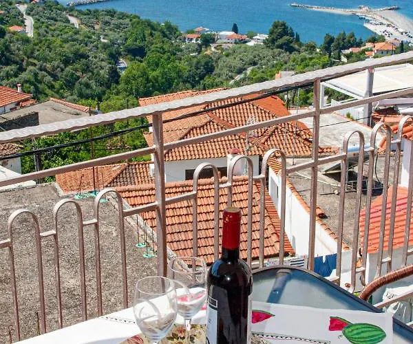 Anna's House Apartamento Glossa