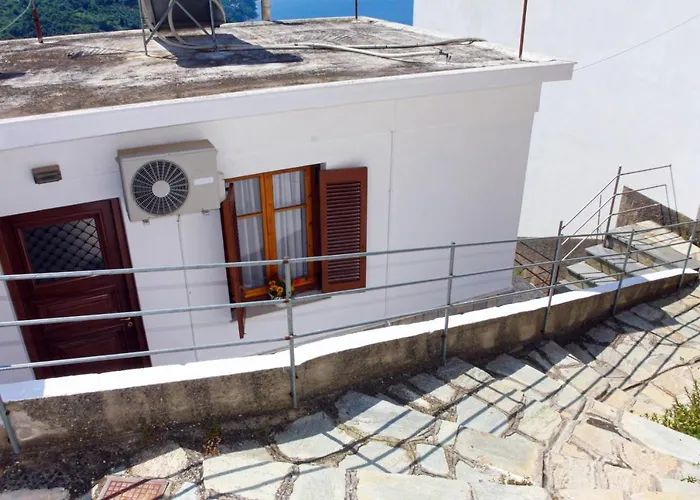 アパート Anna's House